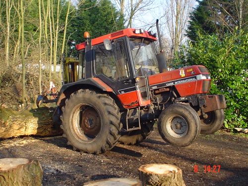 case ih 585 XL.jpg