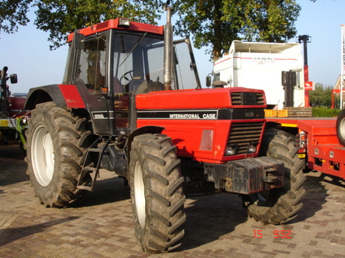 case ih 1255 xl.jpg